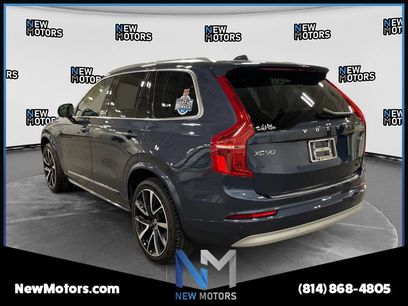 Used 2022 Volvo XC90 T6 Momentum w/ Climate Package