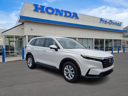 Used 2024 Honda CR-V LX image 3