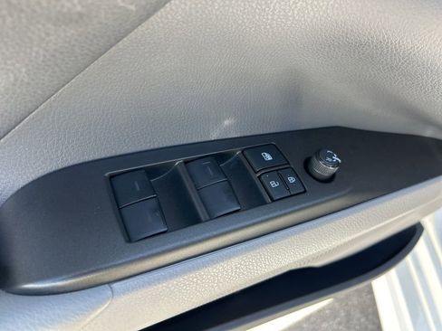 Used 2023 Toyota Camry SE FWD image 20
