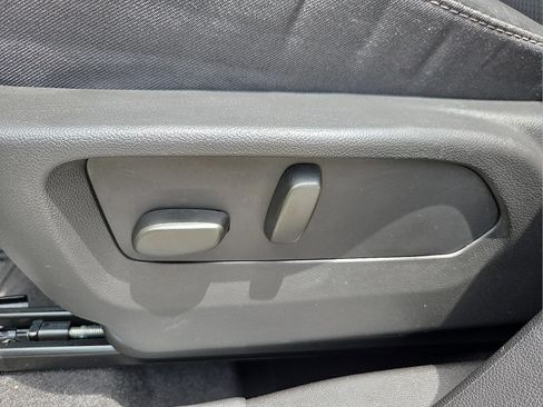 Used 2023 Buick Envision Preferred FWD image 15
