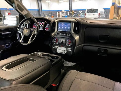 Used 2021 Chevrolet Silverado 1500 LT AWD/4WD image 14