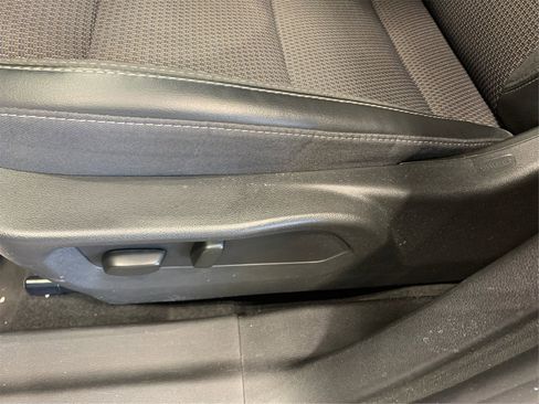 Used 2023 Buick Envision Preferred image 17