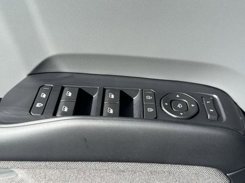 New 2026 Kia EV9 Land w/ Nightfall Edition Package image 17