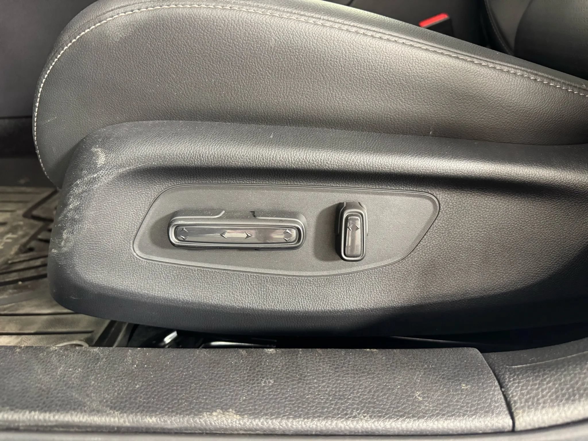Used 2025 Honda Civic Sport Touring image 35