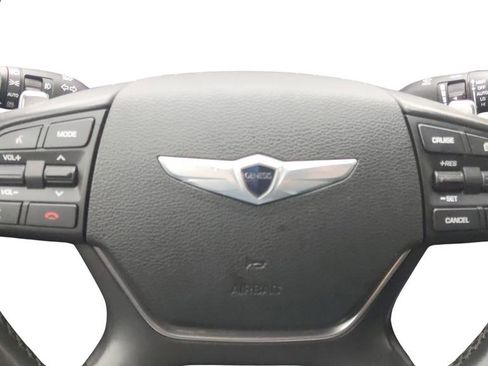 Used 2015 Hyundai Genesis 5.0 image 20
