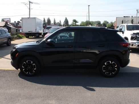 Used 2022 Chevrolet TrailBlazer LT AWD/4WD image 4