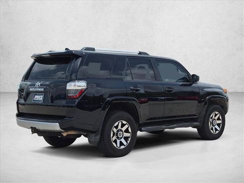 Used 2016 Toyota 4Runner Trail AWD/4WD image 5
