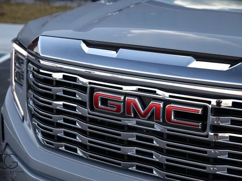 Used 2025 GMC Sierra 1500 Denali w/ Technology Package image 23