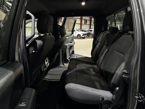 Used 2019 Ford F150 XLT w/ Equipment Group 302A Luxury RWD image 15