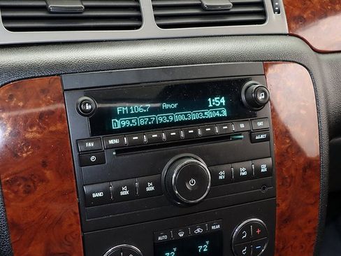 Used 2013 Chevrolet Tahoe LT w/ Luxury Package image 17