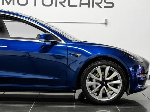 Used 2019 Tesla Model 3 Standard Range Plus RWD image 12