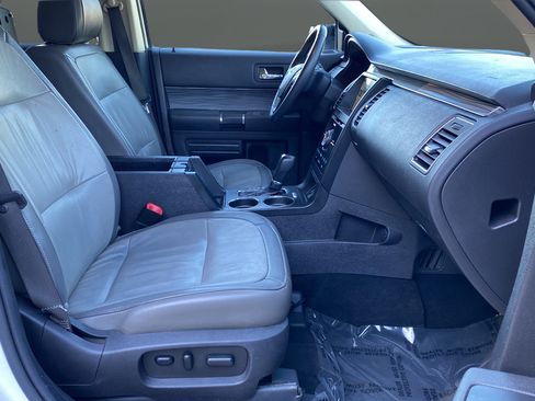 Used 2018 Ford Flex Limited w/ Equipment Group 301A AWD/4WD image 24