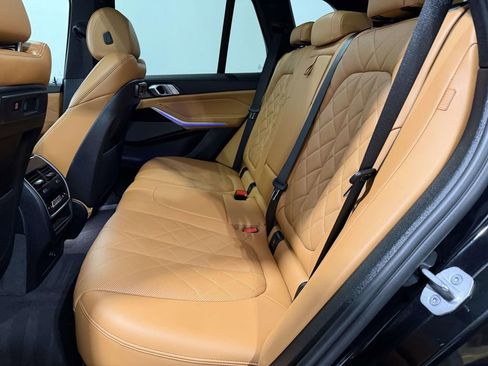 Used 2023 BMW X5 xDrive40i w/ Premium Package image 14