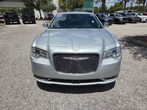 Used 2021 Chrysler 300 Touring L RWD image 18