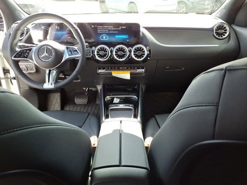 New 2026 Mercedes-Benz GLA 250 4MATIC image 28