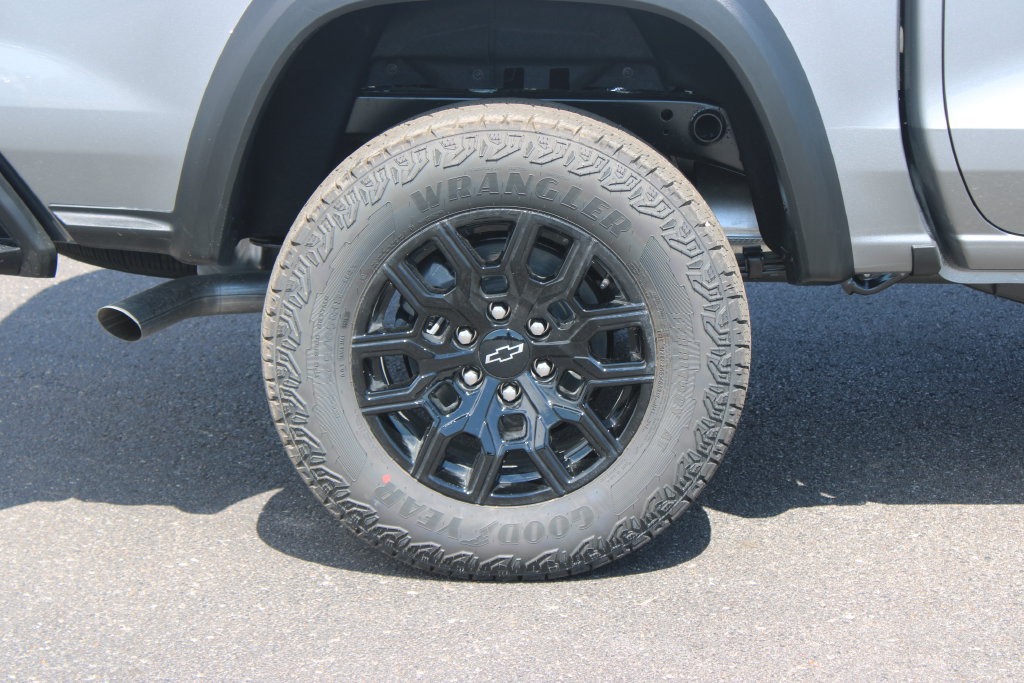 New 2026 Chevrolet Colorado Trail Boss AWD/4WD image 13