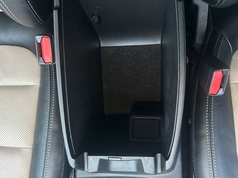 Used 2022 Ford Escape Titanium w/ Titanium Elite Package image 34