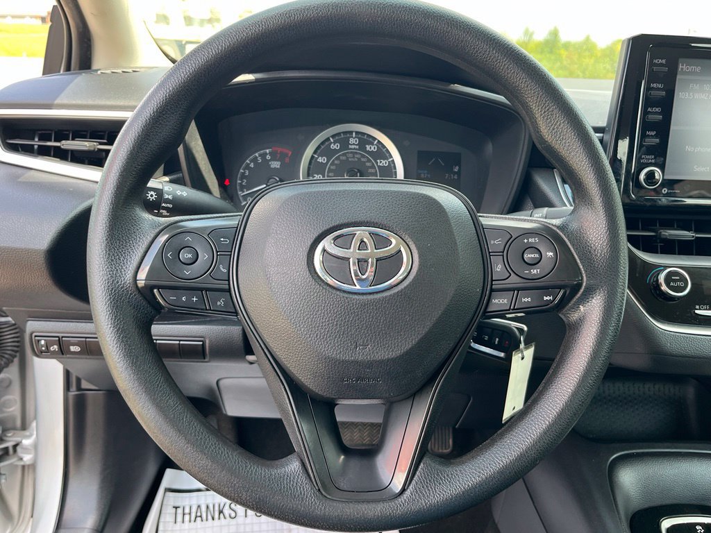 Used 2022 Toyota Corolla LE FWD image 17