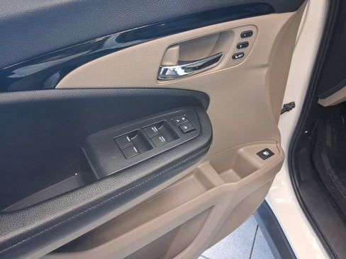 Used 2019 Honda Ridgeline RTL-E image 8