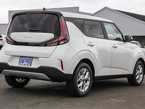 New 2025 Kia Soul LX w/ LX Technology Package image 9