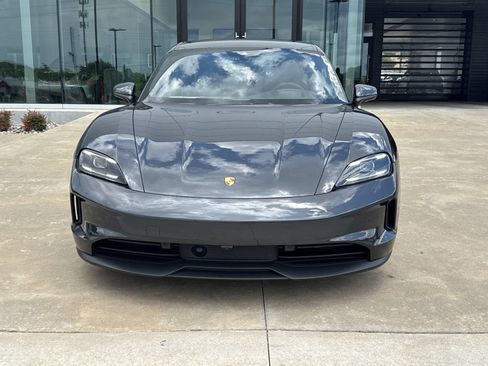 New 2025 Porsche Taycan 4S AWD/4WD image 10
