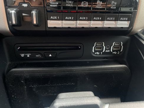 Used 2019 RAM 3500 Laramie image 42