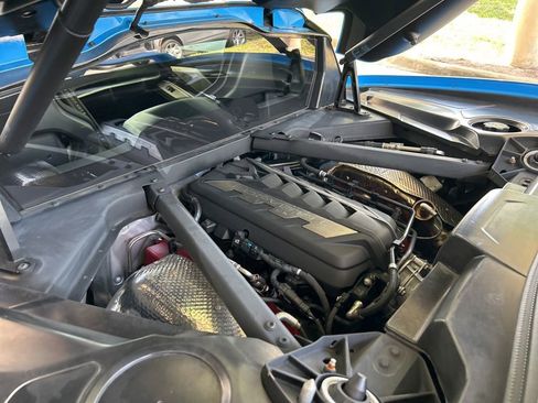Used 2021 Chevrolet Corvette Stingray Preferred Cpe w/ Z51 Performance Package RWD image 36