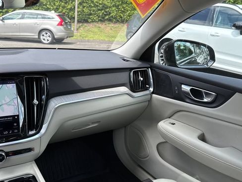 Certified 2023 Volvo S60 B5 Plus w/ Climate Package AWD/4WD image 23