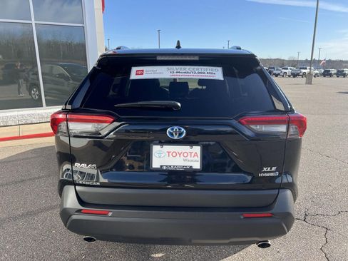 Used 2019 Toyota RAV4 XLE image 27