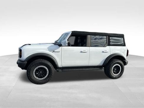 Used 2021 Ford Bronco Outer Banks w/ Sasquatch Package image 3