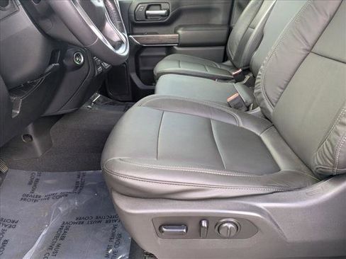 Used 2020 Chevrolet Silverado 2500 LTZ image 15