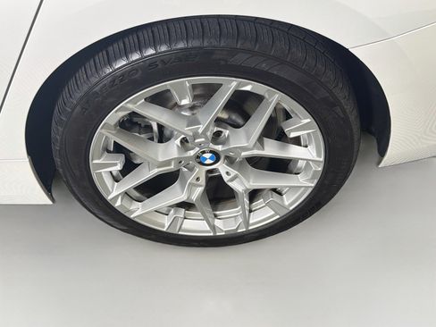 Used 2025 BMW 330i Sedan w/ Convenience Package RWD image 11