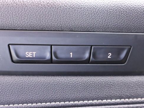 Used 2021 BMW 530i xDrive w/ Convenience Package AWD/4WD image 32