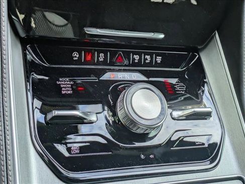 New 2026 Jeep Grand Wagoneer 4WD image 16