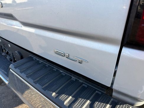 Used 2020 GMC Sierra 1500 SLT w/ SLT Premium Package image 11