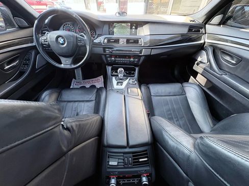 Used 2013 BMW M5 w/ Executive Pkg RWD image 22
