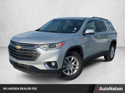 Used 2021 Chevrolet Traverse LT