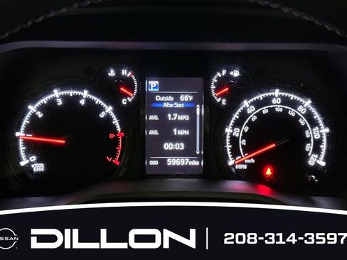Used 2022 Toyota 4Runner SR5 AWD/4WD image 25
