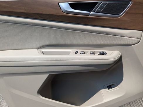 New 2026 Volkswagen Atlas SE image 25