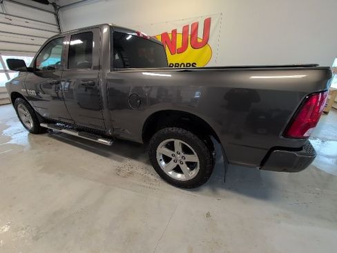 Used 2015 RAM 1500 Express image 3