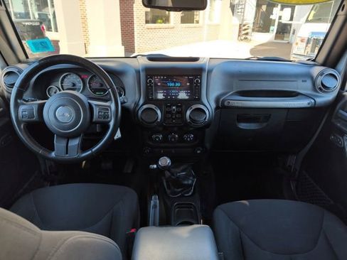 Used 2015 Jeep Wrangler Unlimited Sport w/ Quick Order Package 23S image 16