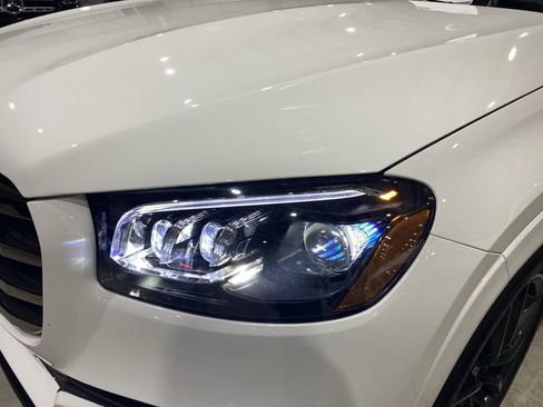 Certified 2026 Mercedes-Benz GLS 450 4MATIC image 21