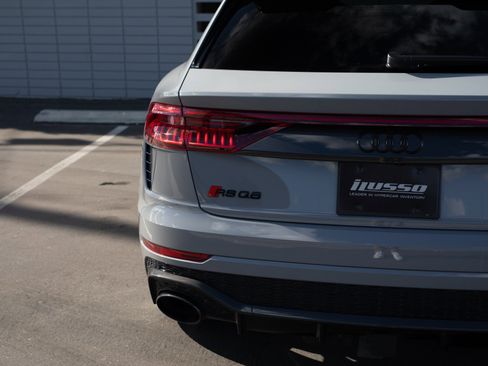 Used 2023 Audi RS Q8 AWD/4WD image 28