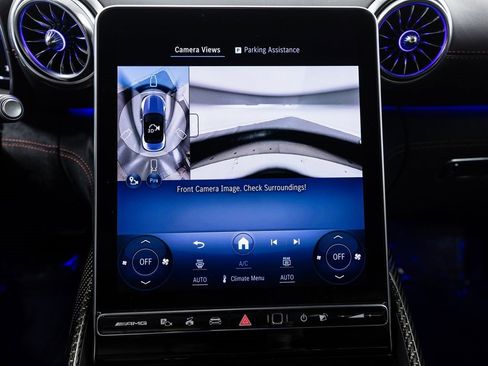 Used 2024 Mercedes-Benz SL 63 AMG 4MATIC image 22