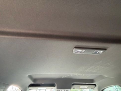 Used 2023 Chevrolet Silverado 1500 LT Trail Boss w/ LPO, Dark Essentials Package image 21