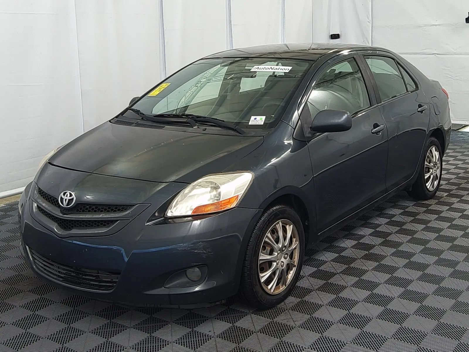 Used 2007 Toyota Yaris Sedan FWD image 1
