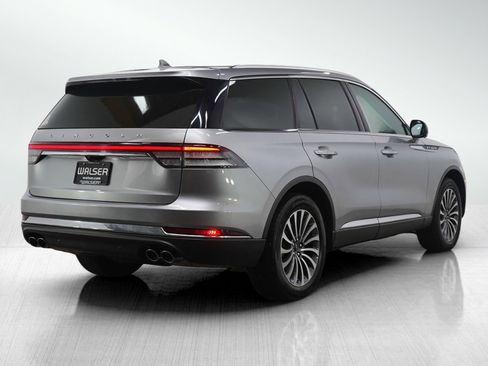 Used 2020 Lincoln Aviator Reserve w/ Elements Package Plus image 5