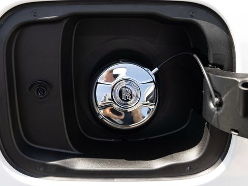 New 2027 Rolls-Royce Cullinan Black Badge AWD/4WD image 71