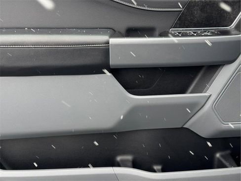 Used 2022 Ford F150 XLT w/ Equipment Group 302A High image 20