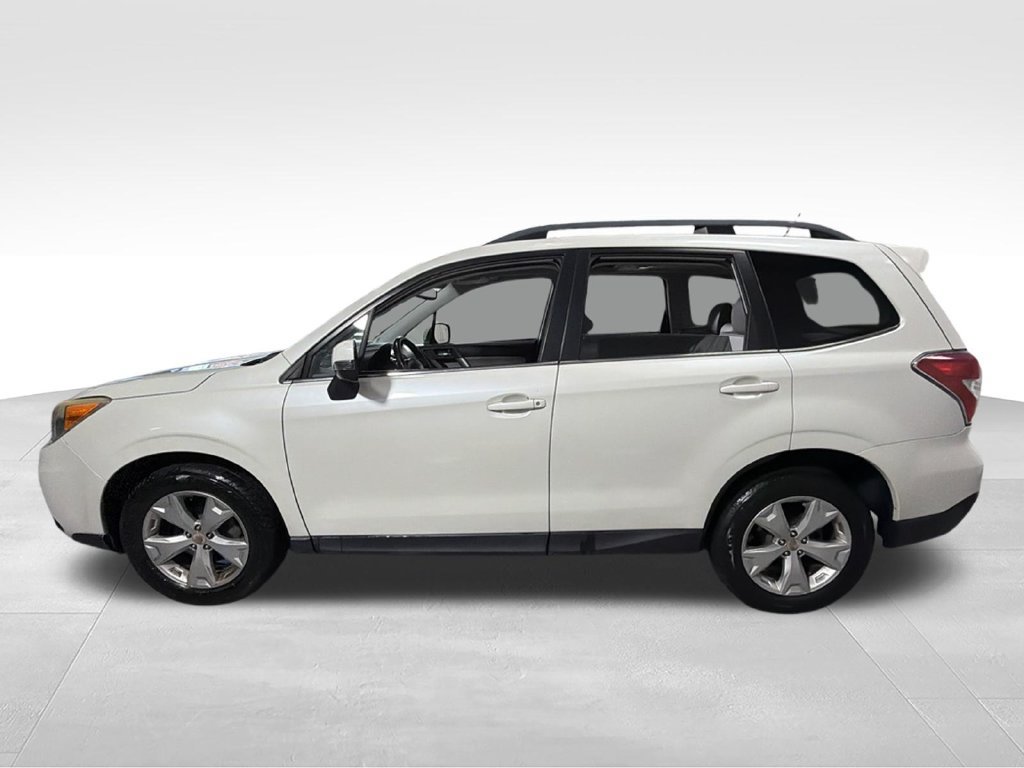 Used 2014 Subaru Forester 2.5i Touring AWD/4WD image 10
